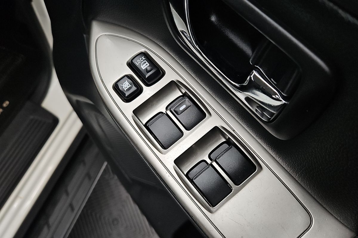 2021 Mitsubishi Pajero GLX NX