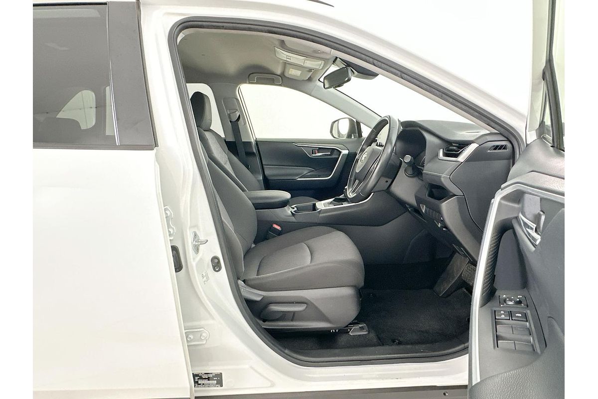 2021 Toyota RAV4 GXL AXAH52R