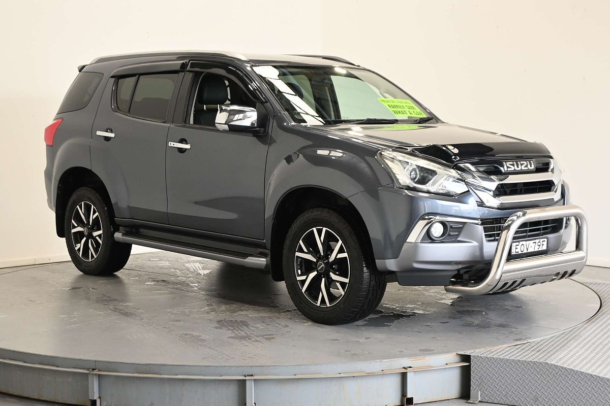 2021 Isuzu MU-X LS-T