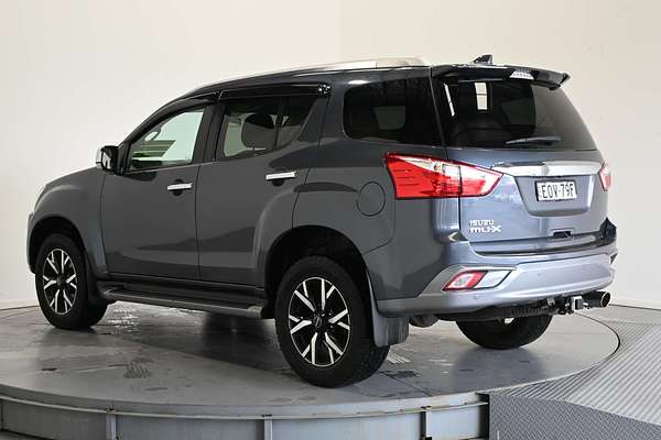 2021 Isuzu MU-X LS-T