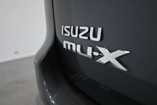 2021 Isuzu MU-X LS-T