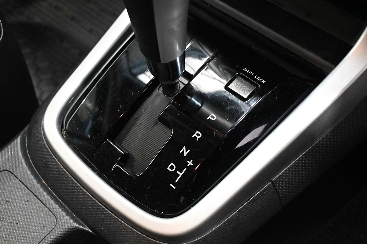 2021 Isuzu MU-X LS-T