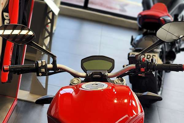 2019 Ducati MONSTER M 659