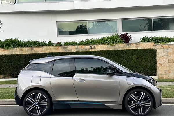 2015 BMW i3 REX (HYBRID) IO1