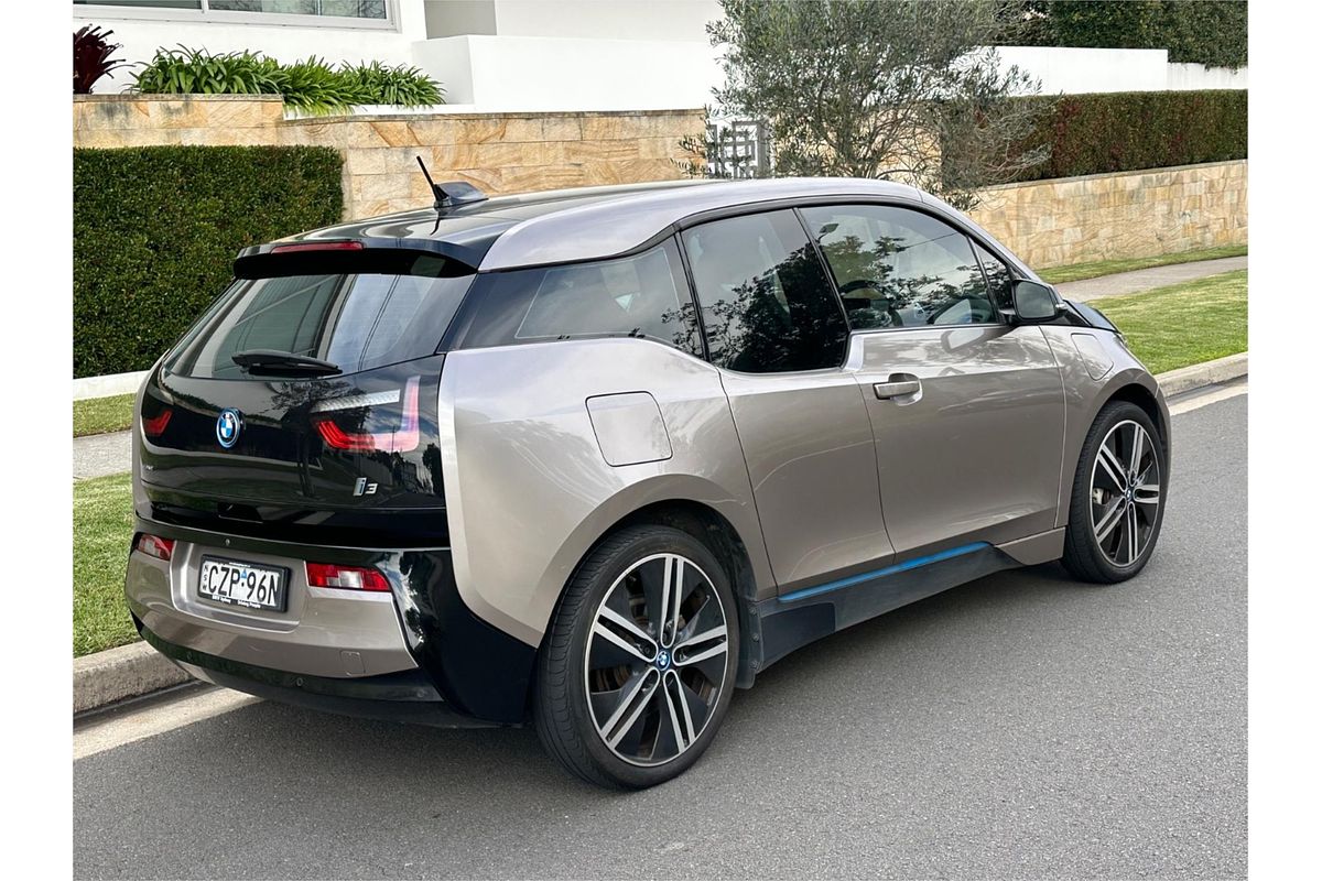 2015 BMW i3 REX (HYBRID) IO1