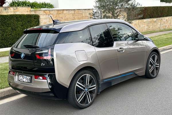 2015 BMW i3 REX (HYBRID) IO1