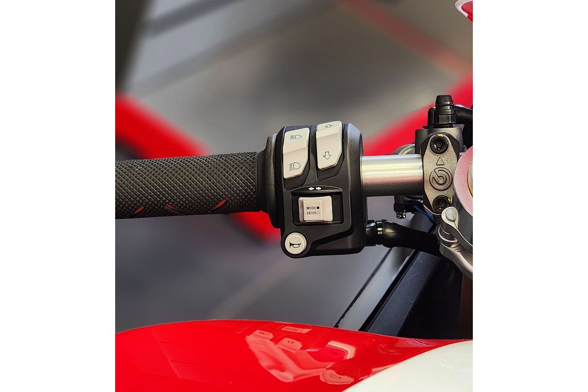 2024 Ducati PANIGALE V2 BAYLISS SPECIAL