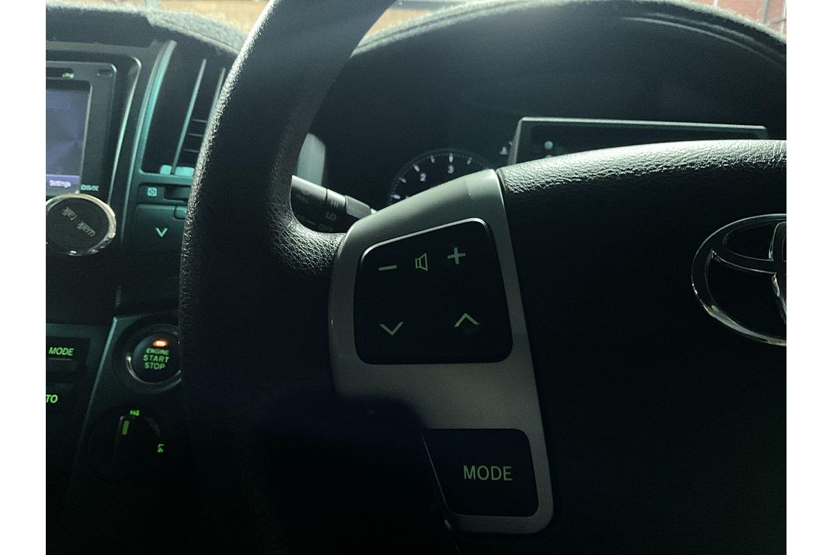 2012 Toyota Landcruiser GXL VDJ200R