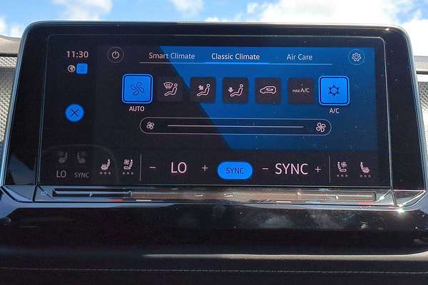 2024 Volkswagen Atlas Cross Sport 2.0T SEL Premium R-Line