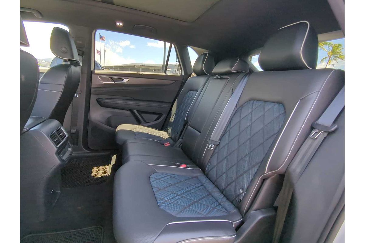 2024 Volkswagen Atlas Cross Sport 2.0T SEL Premium R-Line