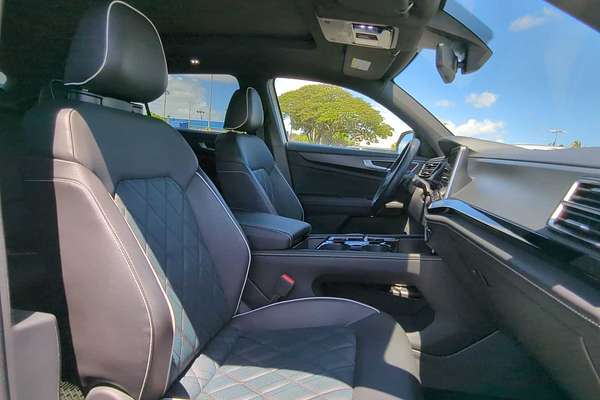 2024 Volkswagen Atlas Cross Sport 2.0T SEL Premium R-Line