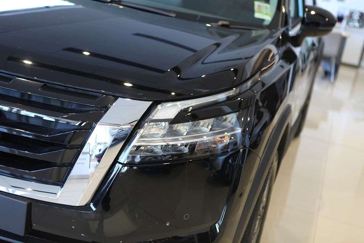 2024 Nissan Pathfinder ST-L R53