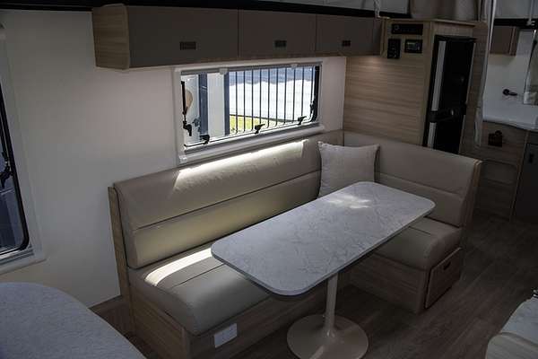 2025 Jayco DISCOVERY POPTOP 17.55-8.OB.DY-MY25