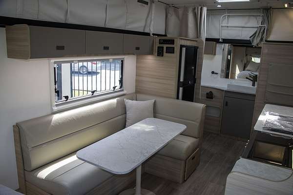 2025 Jayco DISCOVERY POPTOP 17.55-8.OB.DY-MY25