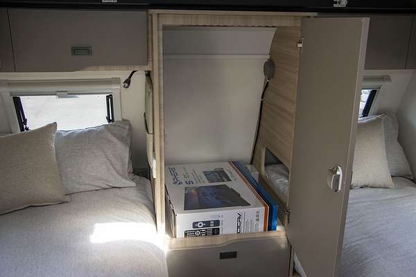 2025 Jayco DISCOVERY POPTOP 16.67-4.OB.DY-MY25
