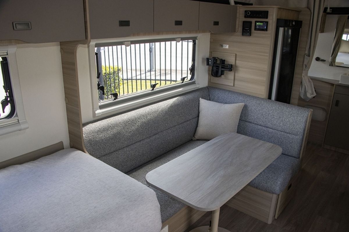 2025 Jayco DISCOVERY POPTOP 16.67-4.OB.DY-MY25