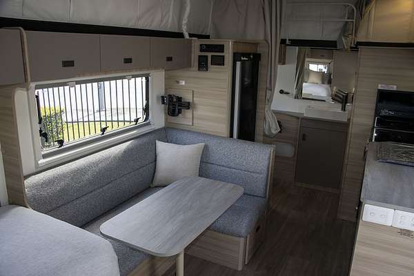 2025 Jayco DISCOVERY POPTOP 16.67-4.OB.DY-MY25