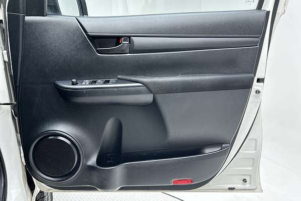 2018 Toyota Hilux Workmate GUN125R 4X4