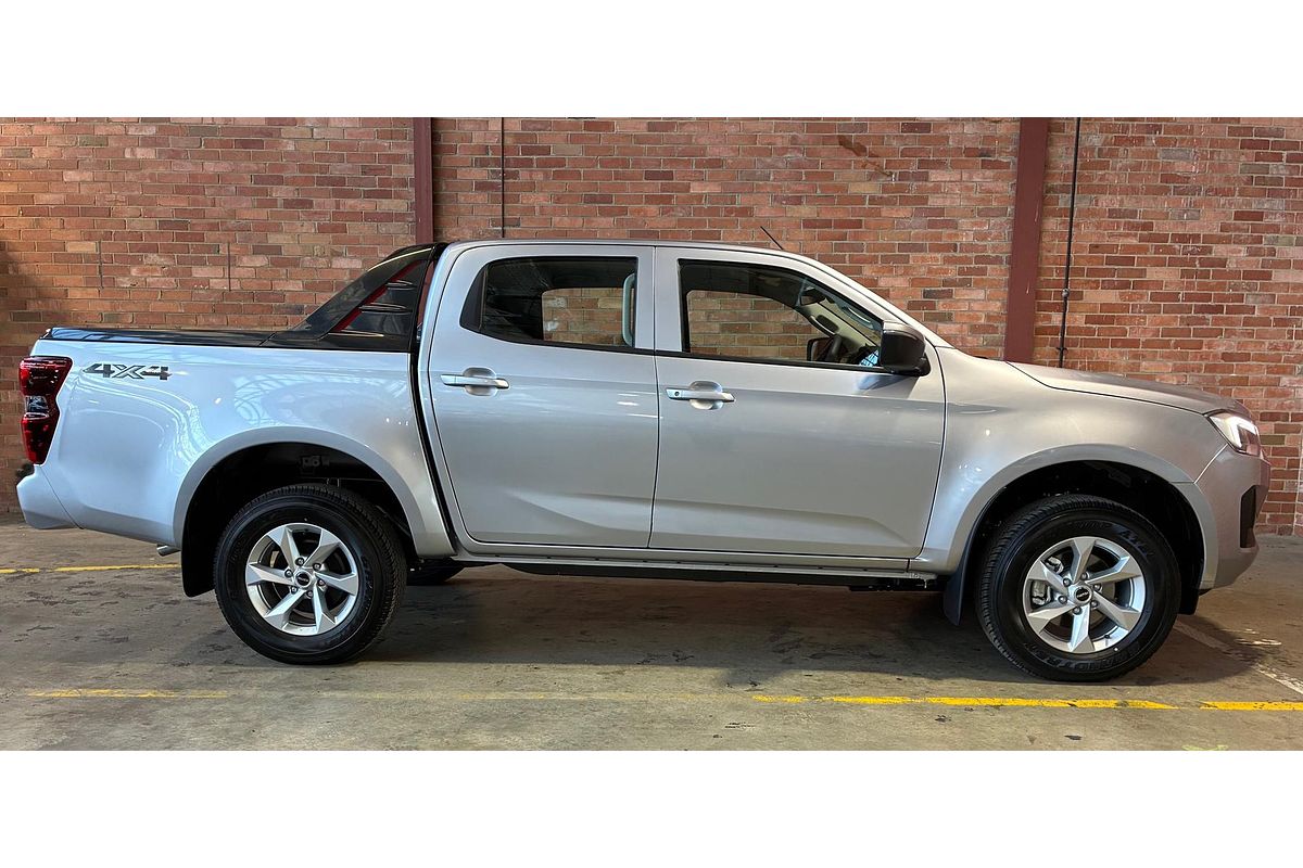 2025 Isuzu D-MAX LS-M 4X4