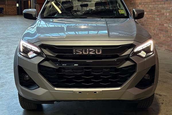 2025 Isuzu D-MAX LS-M 4X4