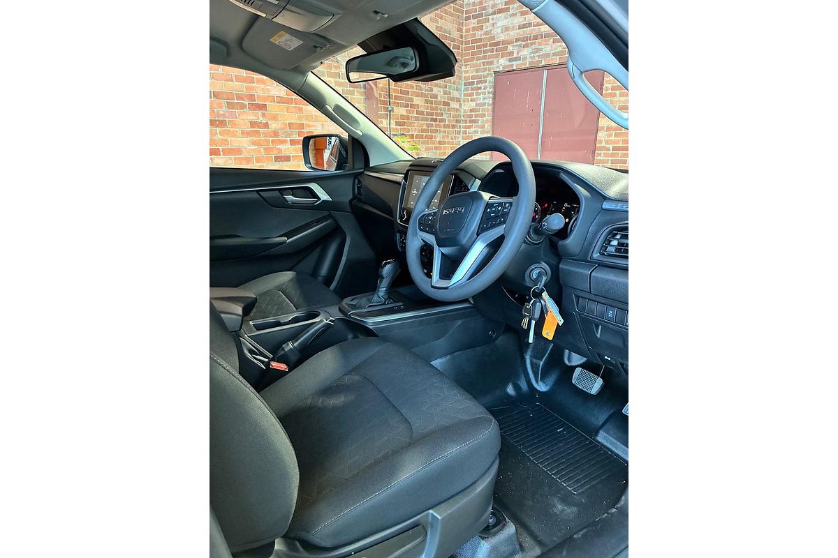 2025 Isuzu D-MAX LS-M 4X4