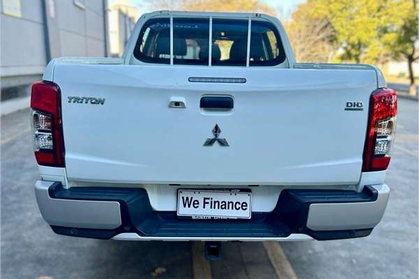 2021 Mitsubishi Triton GLX ADAS MR