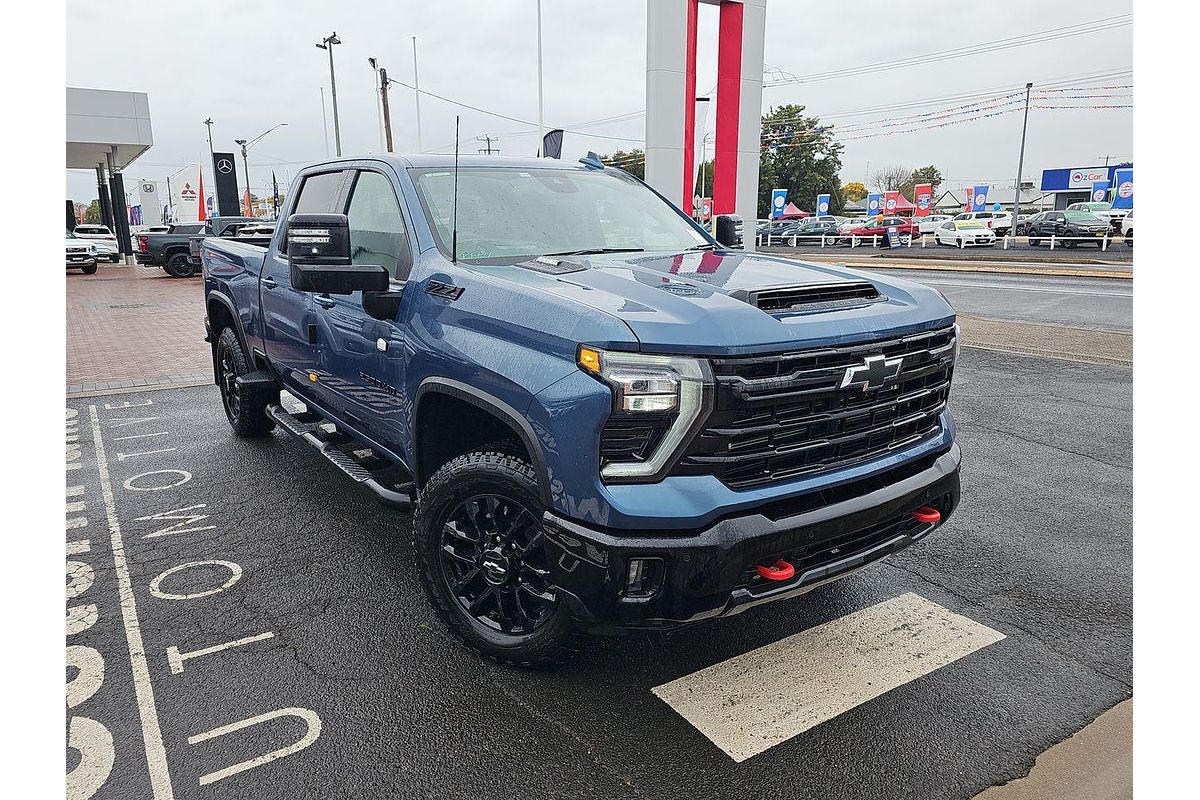 2025 Chevrolet Silverado HD LTZ Premium W/Tech Pack T1 4X4