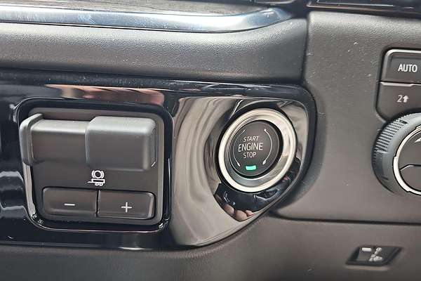 2025 Chevrolet Silverado HD LTZ Premium W/Tech Pack T1 4X4