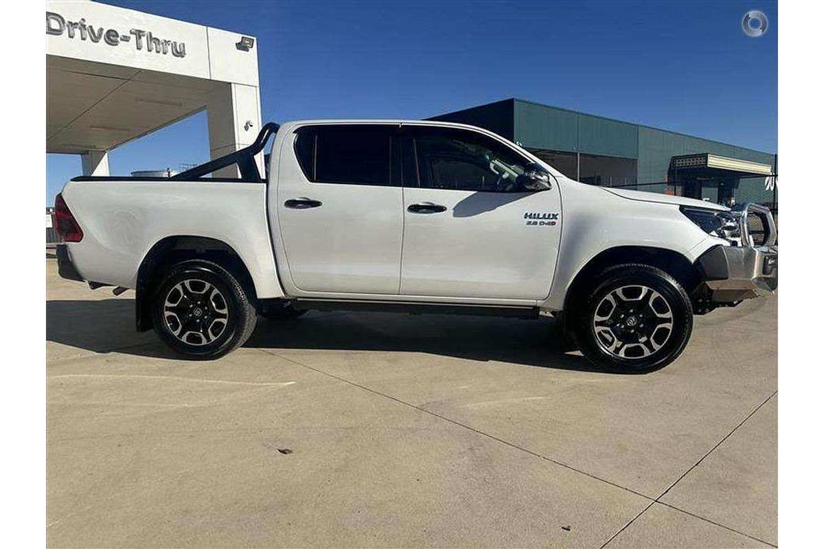 2024 Toyota Hilux