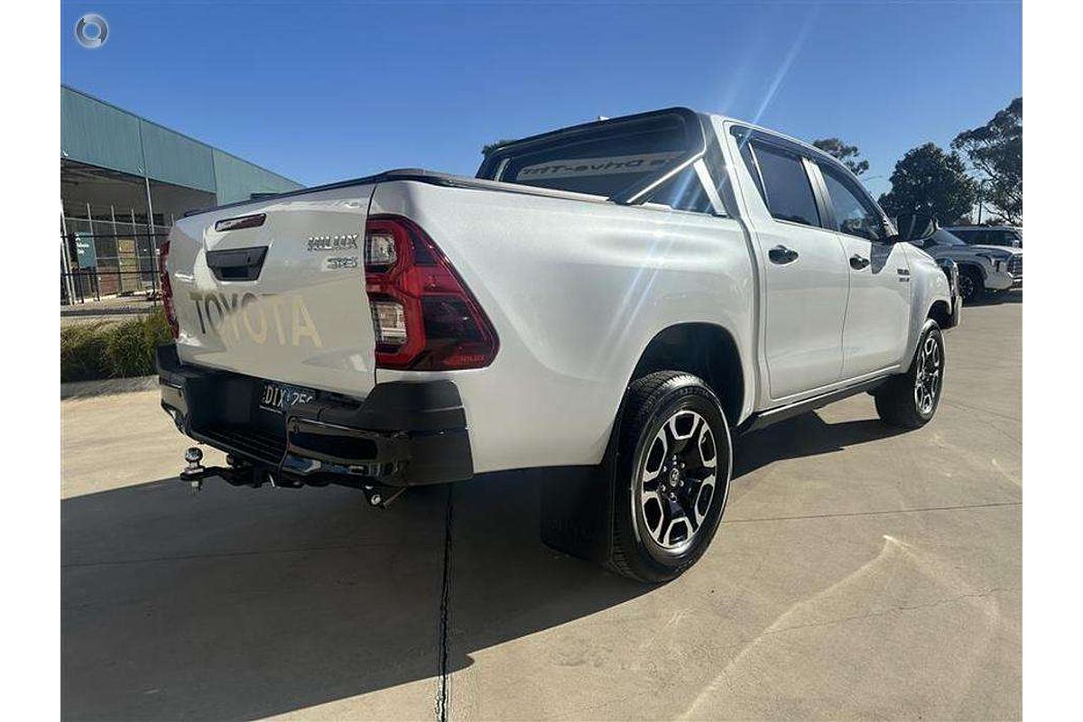2024 Toyota Hilux