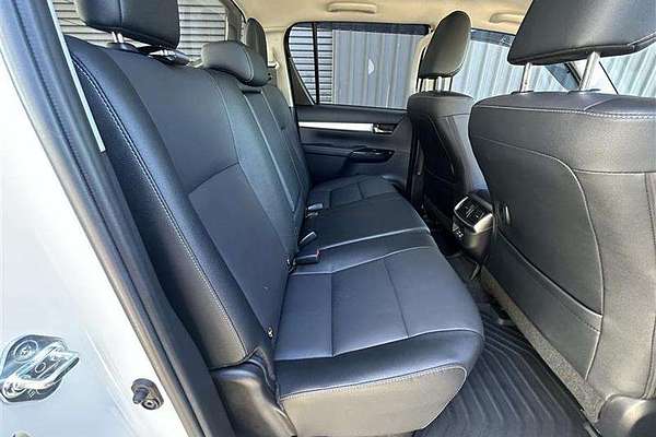 2024 Toyota Hilux