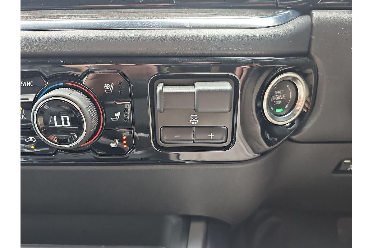 2025 Chevrolet Silverado HD LTZ Premium W/Tech Pack T1 4X4