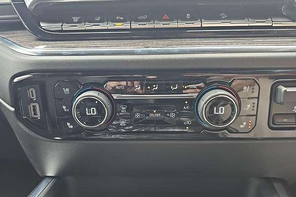 2025 Chevrolet Silverado HD LTZ Premium W/Tech Pack T1 4X4