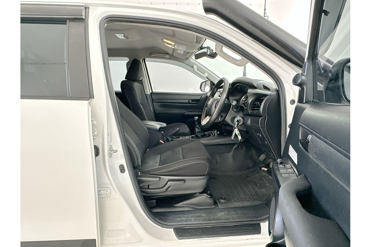 2021 Toyota Hilux SR GUN126R 4X4