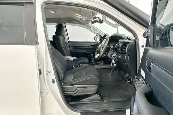 2021 Toyota Hilux SR GUN126R 4X4