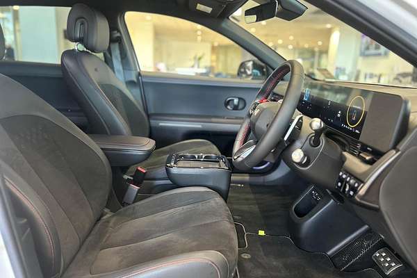 2025 Hyundai IONIQ 5 DYNAMIQ N Line NE.V5