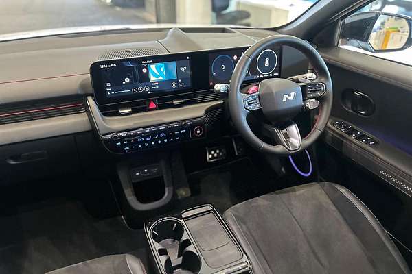 2025 Hyundai IONIQ 5 DYNAMIQ N Line NE.V5