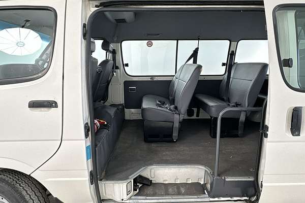 1999 Toyota Hiace Commuter RZH125R
