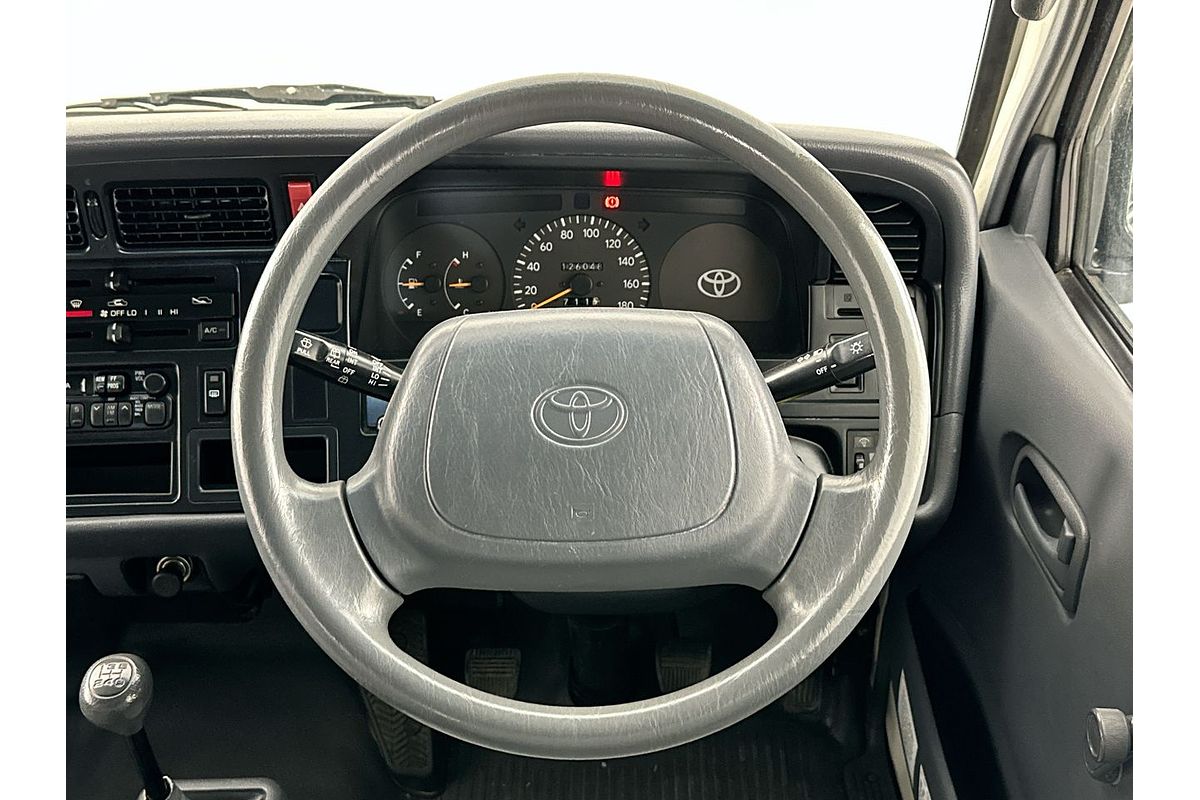 1999 Toyota Hiace Commuter RZH125R