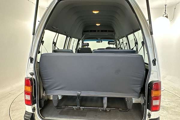 1999 Toyota Hiace Commuter RZH125R