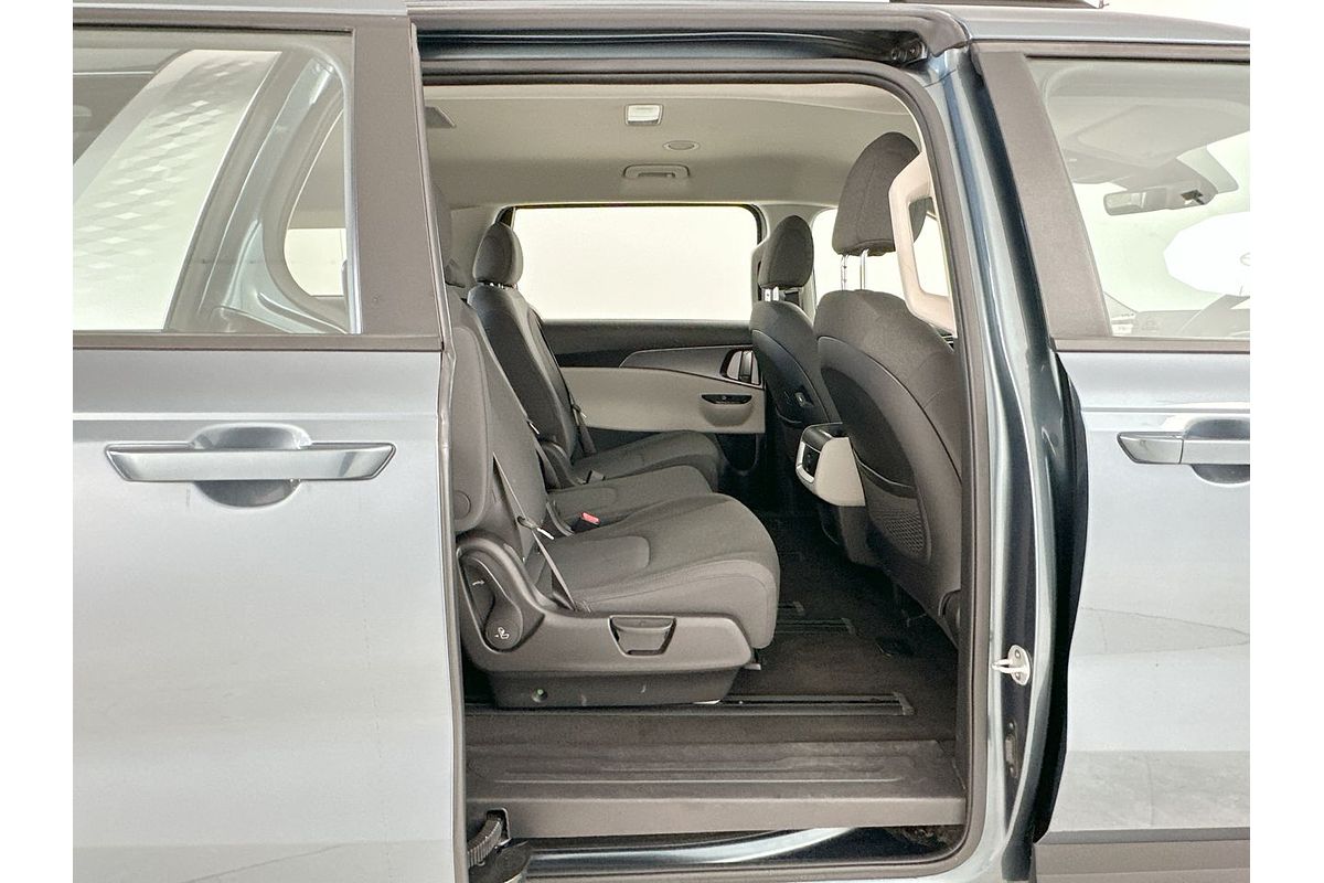 2023 Kia Carnival S KA4