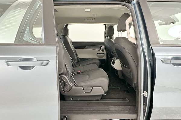 2023 Kia Carnival S KA4