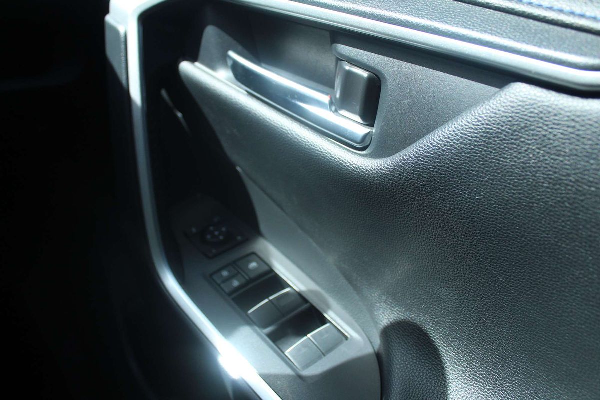 2023 Toyota RAV4 XSE AXAH54R