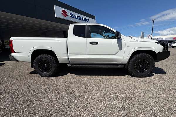2024 Mitsubishi Triton GLX+ MV 4X4