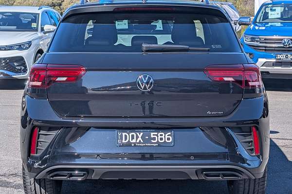 2025 Volkswagen T-Roc 140TSI R-Line D11