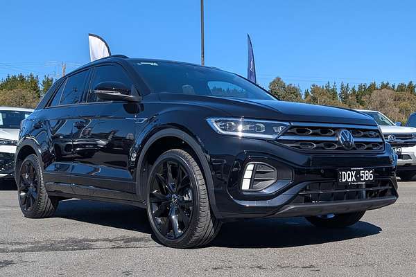 2025 Volkswagen T-Roc 140TSI R-Line D11