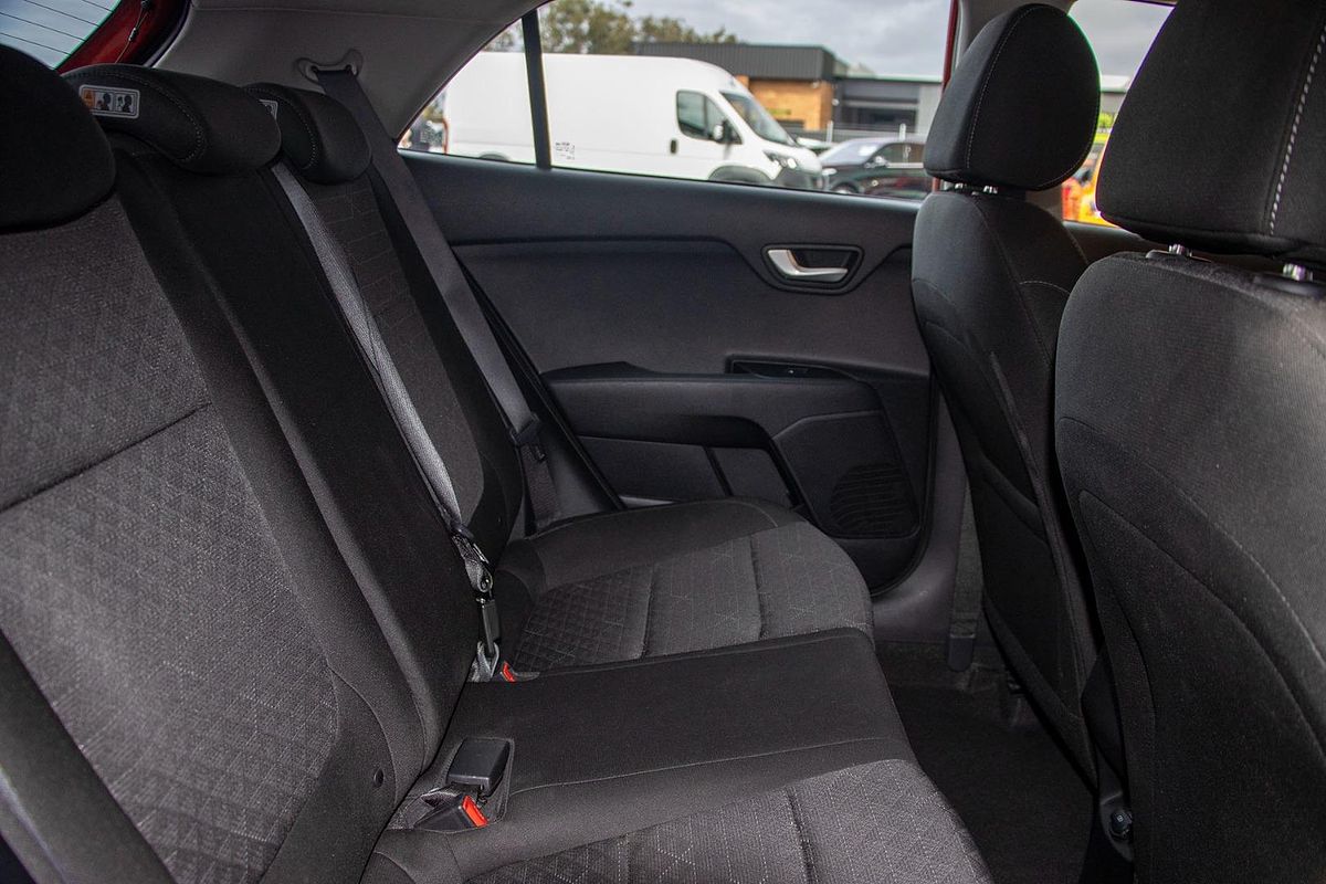 2019 Kia Rio S YB