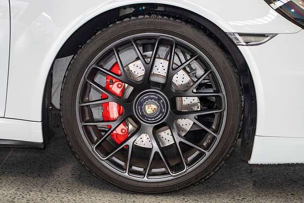 2015 Porsche 911 Carrera GTS 991