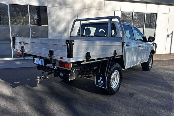 2022 Mitsubishi Triton GLX MR 4X4