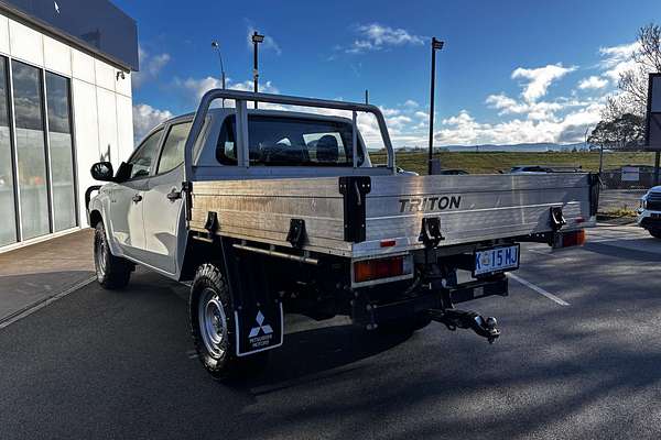 2022 Mitsubishi Triton GLX MR 4X4